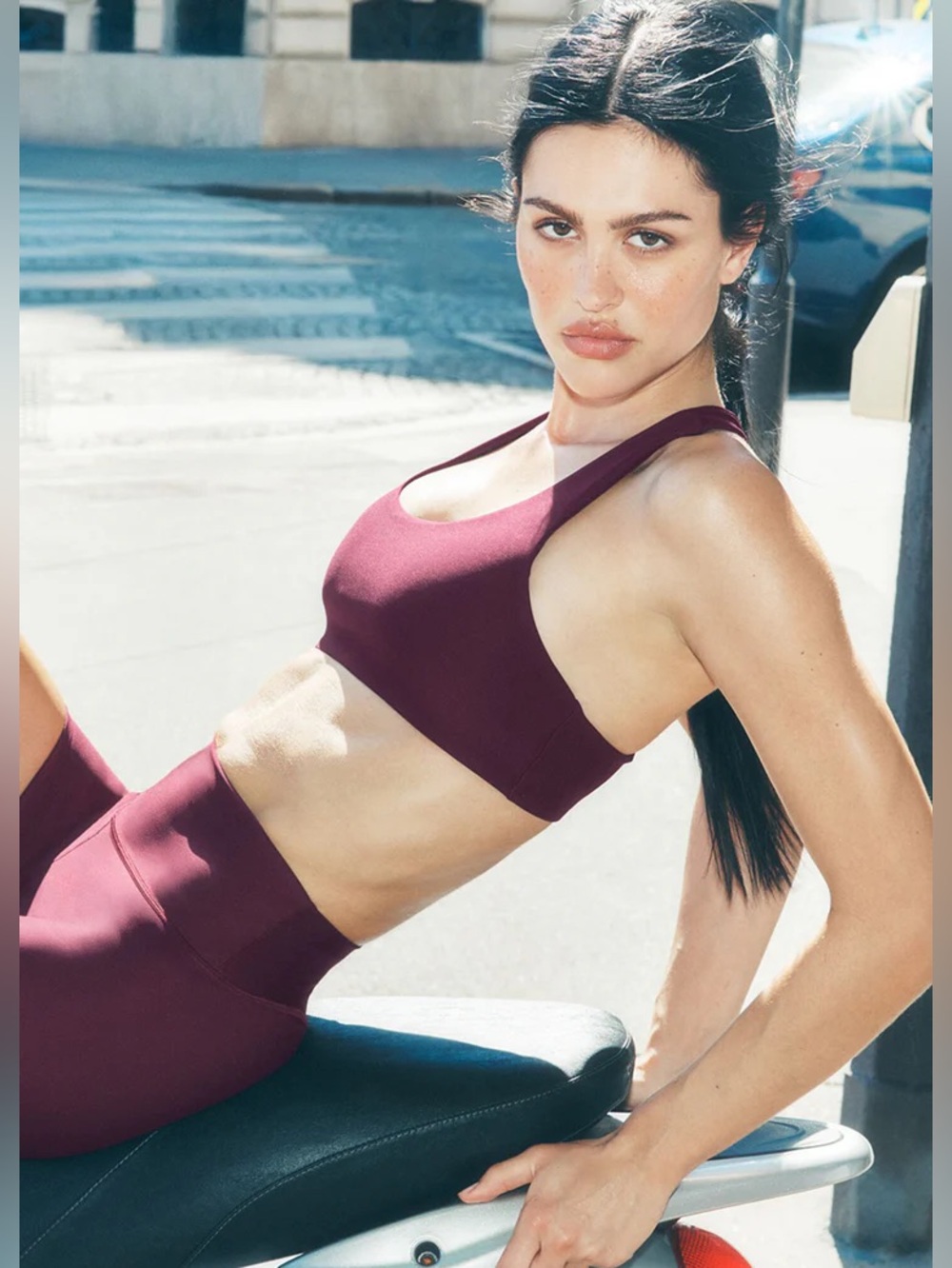 ALO Yoga Burgundy Airlift Advantage Racerback Bras size small